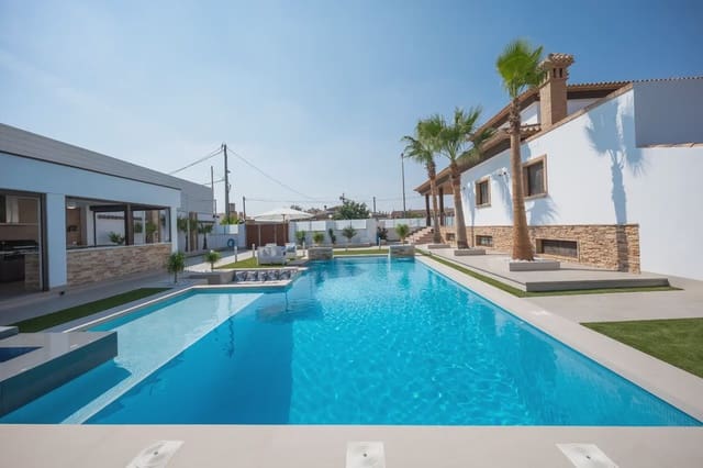4 soveværelse Villa til salg i Avileses, Murcia by med swimmingpool garage - € 1.350.000 (Ref: 9977614)
