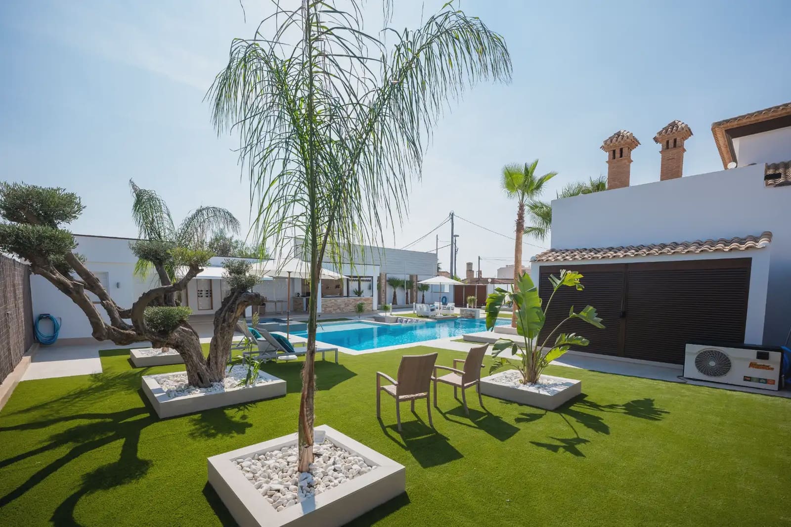 4 soveværelse Villa til salg i Avileses med swimmingpool garage - € 1.350.000 (Ref: 9977614)