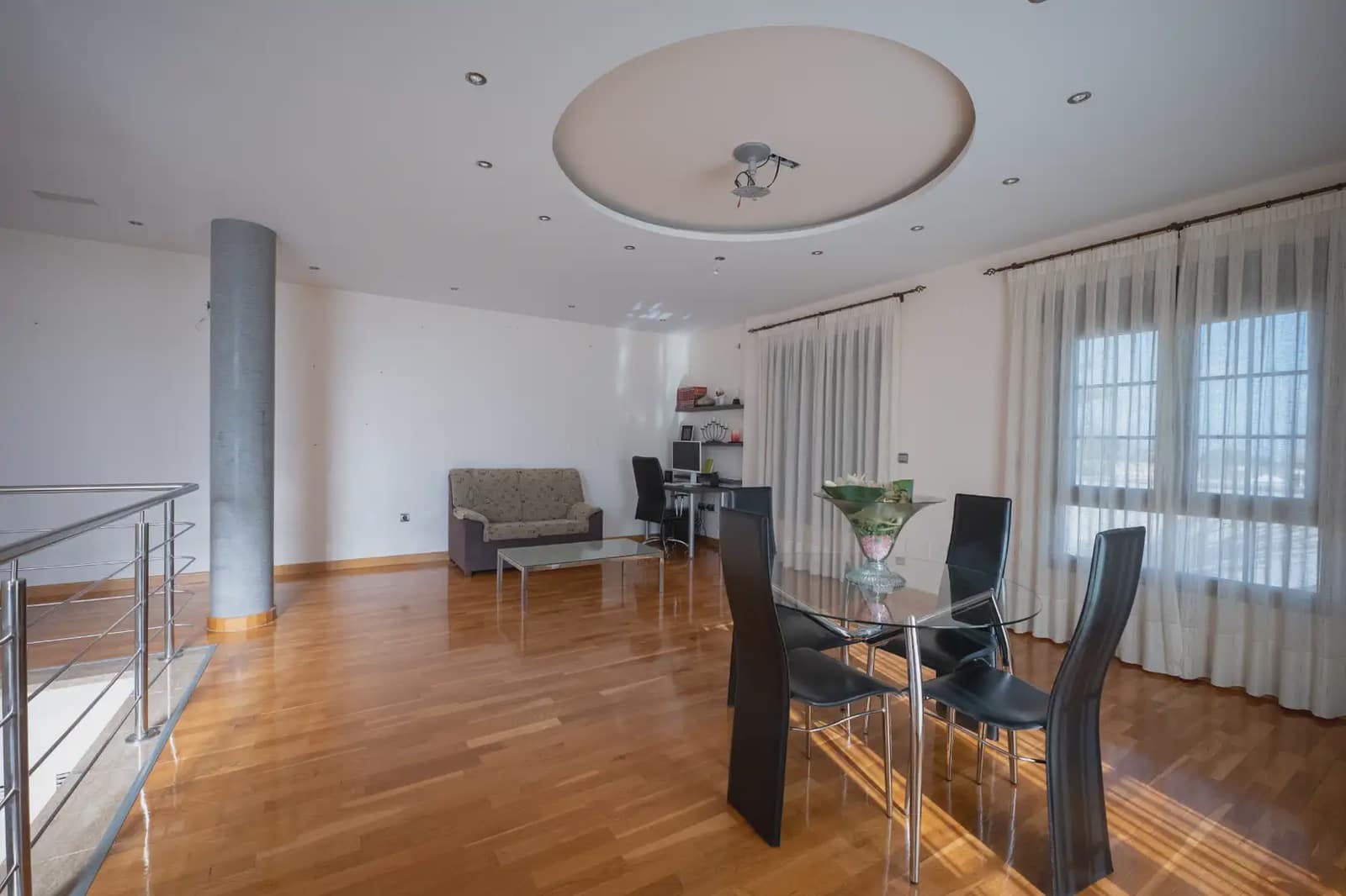 4 soveværelse Villa til salg i Avileses med swimmingpool garage - € 1.350.000 (Ref: 9977614)