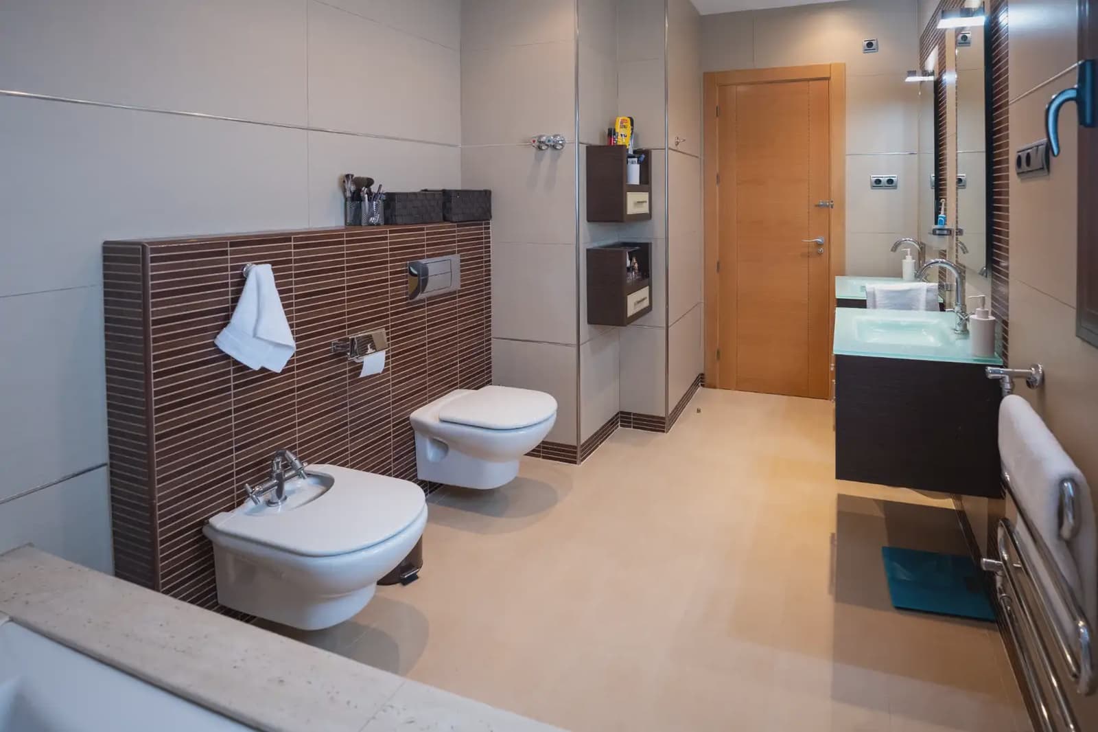 4 soveværelse Villa til salg i Avileses med swimmingpool garage - € 1.350.000 (Ref: 9977614)
