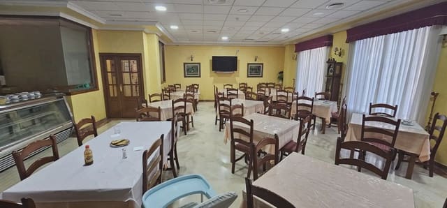 36 soveværelse Hotel til salg i Santiago de la Ribera, San Javier - € 2.200.000 (Ref: 9977615)