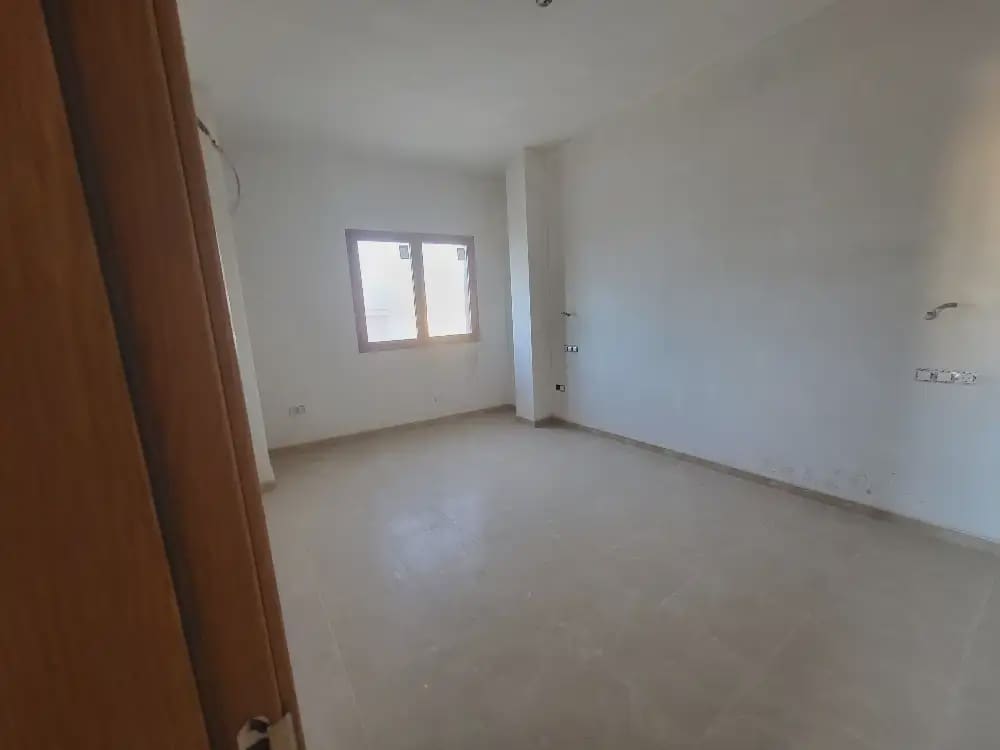 Hotel de 42 habitaciones en Los Alcázares en venta - 2.500.000 € (Ref: 9977616)