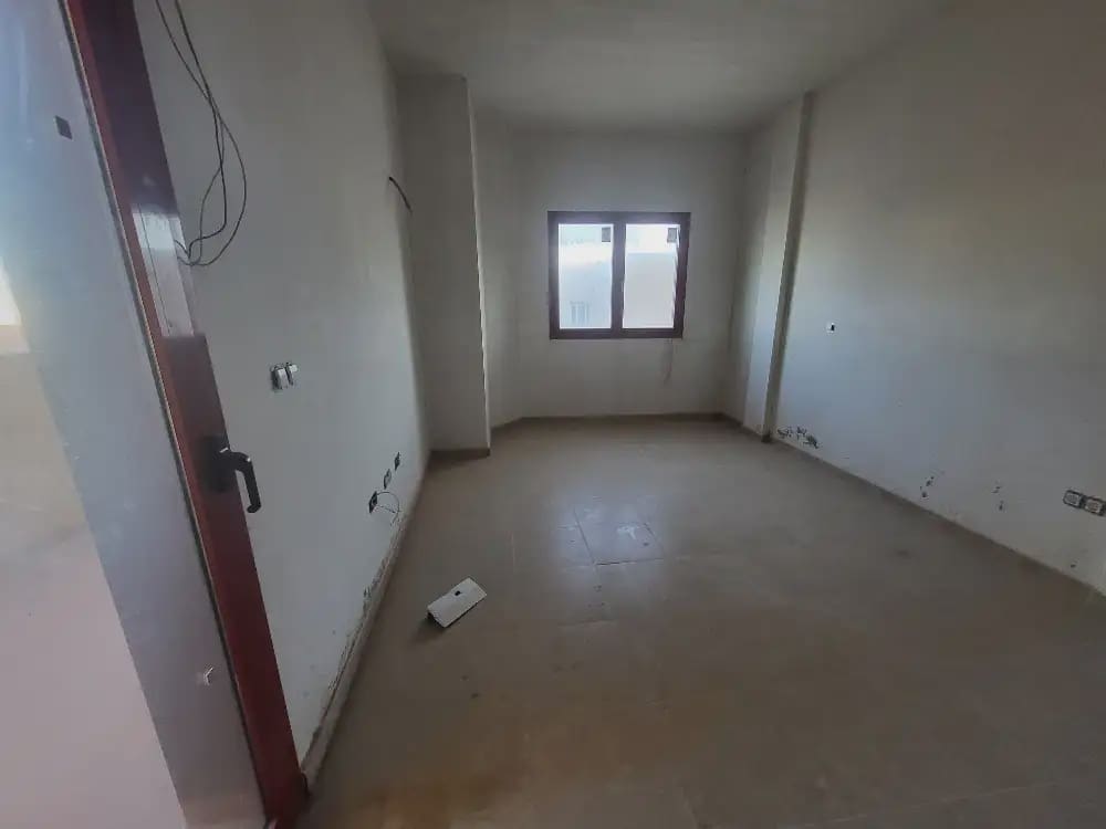 Hotel de 42 habitaciones en Los Alcázares en venta - 2.500.000 € (Ref: 9977616)