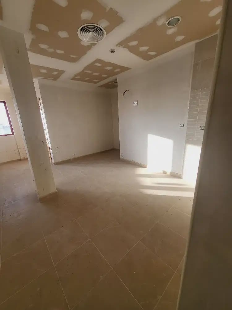 Hotel de 42 habitaciones en Los Alcázares en venta - 2.500.000 € (Ref: 9977616)