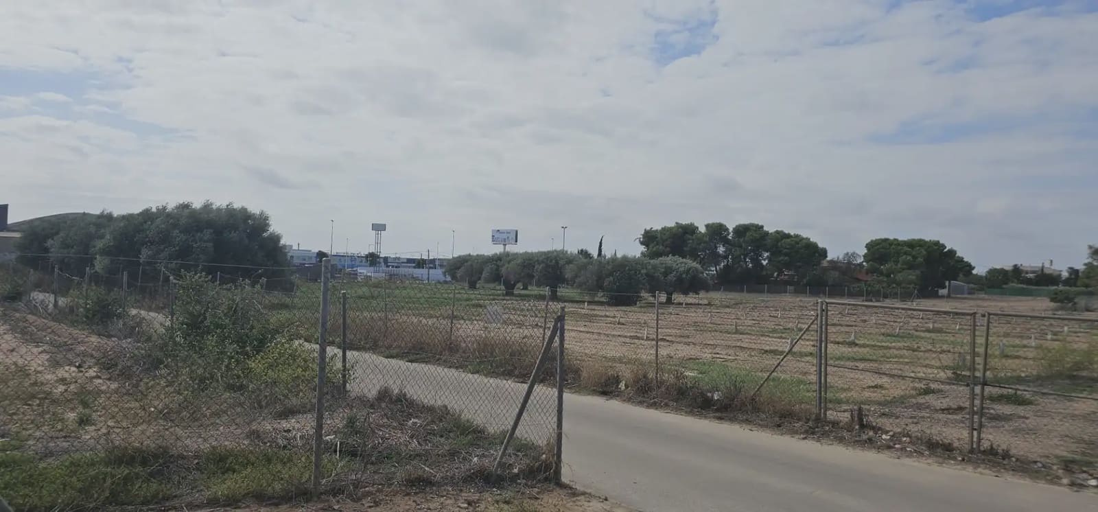 Grond te huur in San Pedro del Pinatar - € 1.000 (Ref: 9977623)