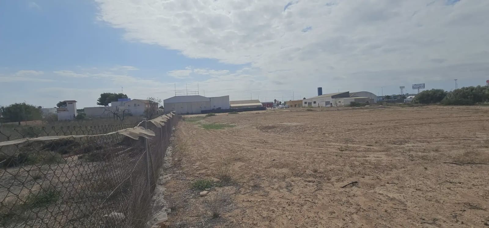 Grond te huur in San Pedro del Pinatar - € 1.000 (Ref: 9977623)
