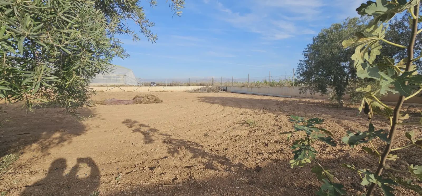 Ubebygd land til salgs i El Mirador - € 119 000 (Ref: 9977624)