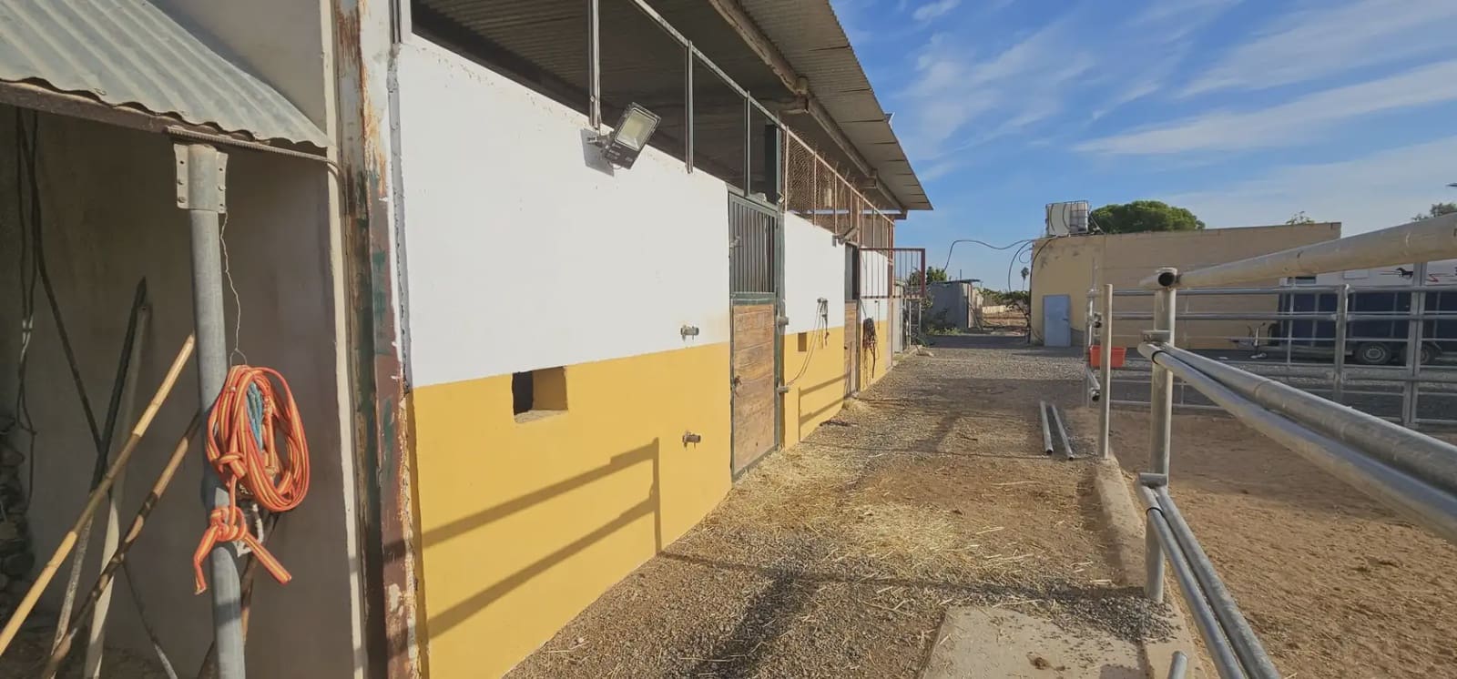 Ubebygd land til salgs i El Mirador - € 119 000 (Ref: 9977624)
