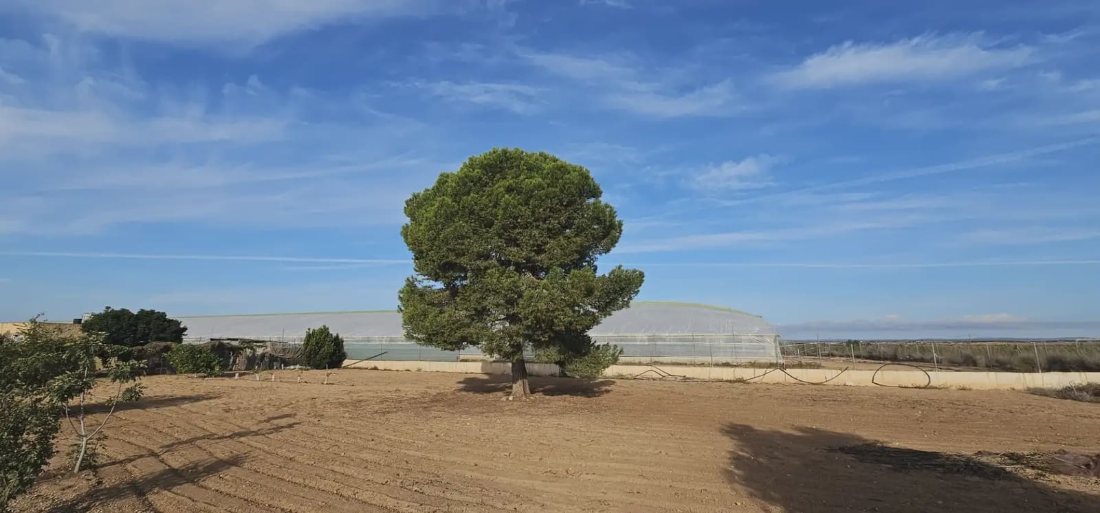Ubebygd land til salgs i El Mirador - € 119 000 (Ref: 9977624)