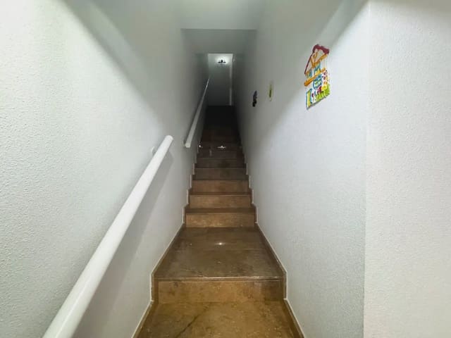 4 soveværelse Byhus til salg i San Pedro del Pinatar ciudad, San Pedro del Pinatar med garage - € 289.000 (Ref: 9977627)