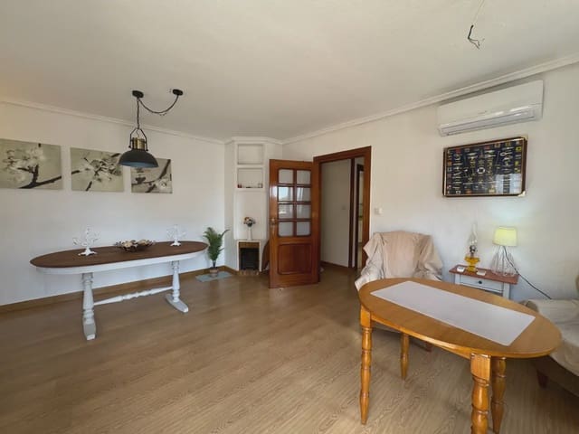 4 slaapkamer Flat te koop in Ciudad, San Javier met garage - € 129.900 (Ref: 9977639)