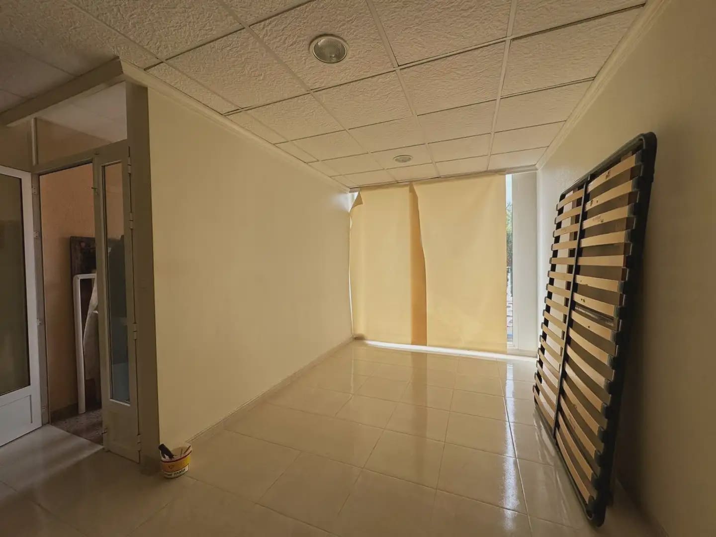 Comercial para arrendar em San Pedro del Pinatar - 550 € (Ref: 9977642)