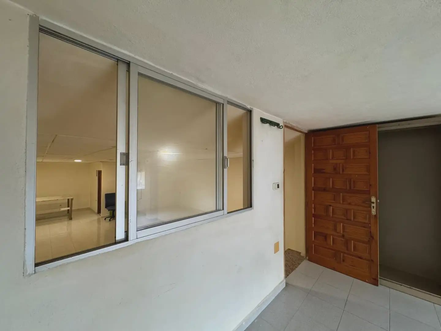 Comercial para arrendar em San Pedro del Pinatar - 550 € (Ref: 9977642)