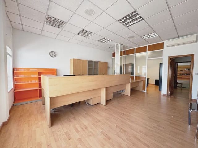 Commerciale da affittare in San Pedro del Pinatar ciudad, San Pedro del Pinatar con garage - 990 € (Rif: 9977643)