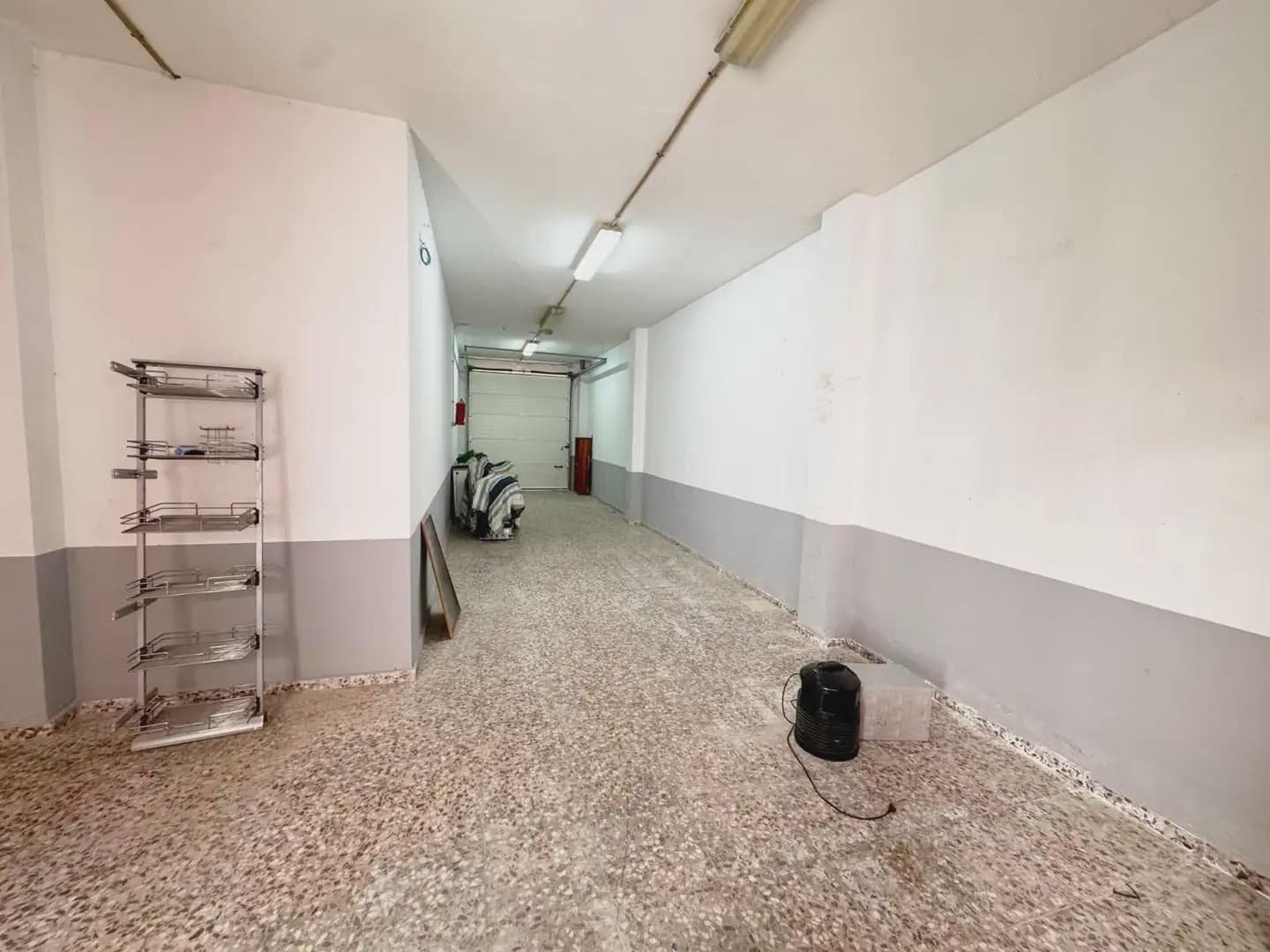 Comercial para arrendar em San Pedro del Pinatar com garagem - 990 € (Ref: 9977643)