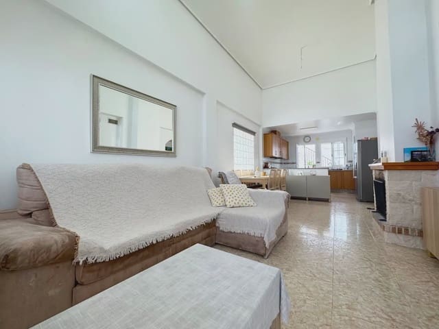 2 soveværelse Semi-Rækkehus til salg i Sucina, Murcia by med garage - € 163.000 (Ref: 9977646)