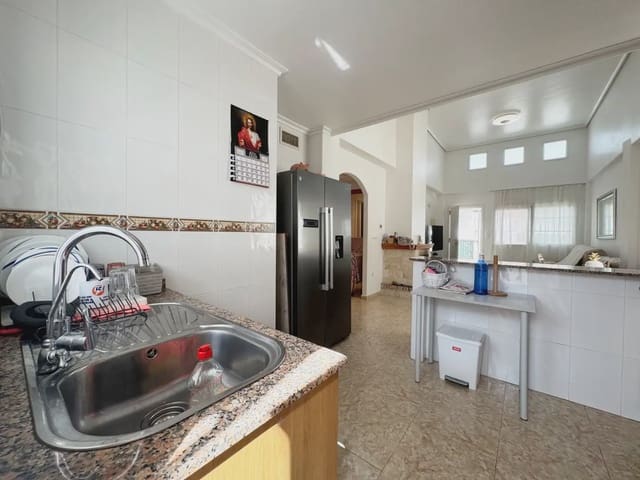 2 soveværelse Semi-Rækkehus til salg i Sucina, Murcia by med garage - € 163.000 (Ref: 9977646)