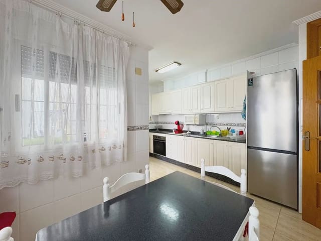 4 sypialnia Mieszkanie na sprzedaż w Torre de la Horadada, Pilar de la Horadada z garażem - 399 900 € (Ref: 9977648)