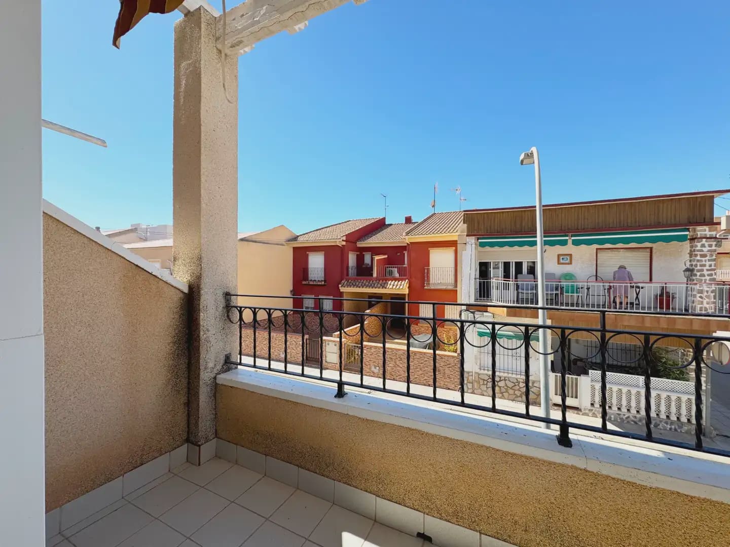 4 slaapkamer Flat te koop in Pilar de la Horadada met garage - € 399.900 (Ref: 9977648)