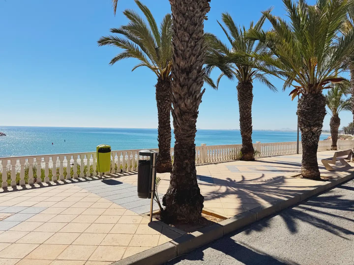 4 slaapkamer Flat te koop in Pilar de la Horadada met garage - € 399.900 (Ref: 9977648)