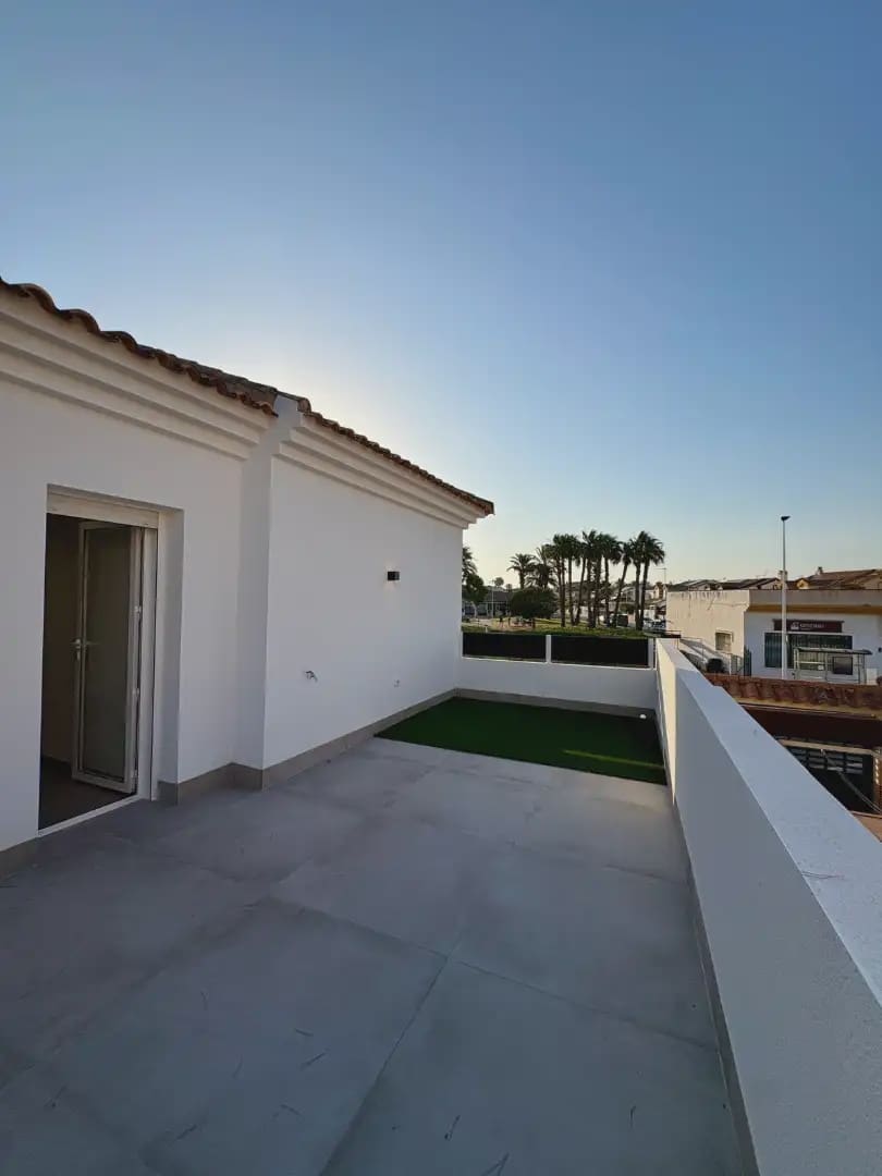 3 soveværelse Byhus til salg i San Javier med garage - € 429.900 (Ref: 9987334)