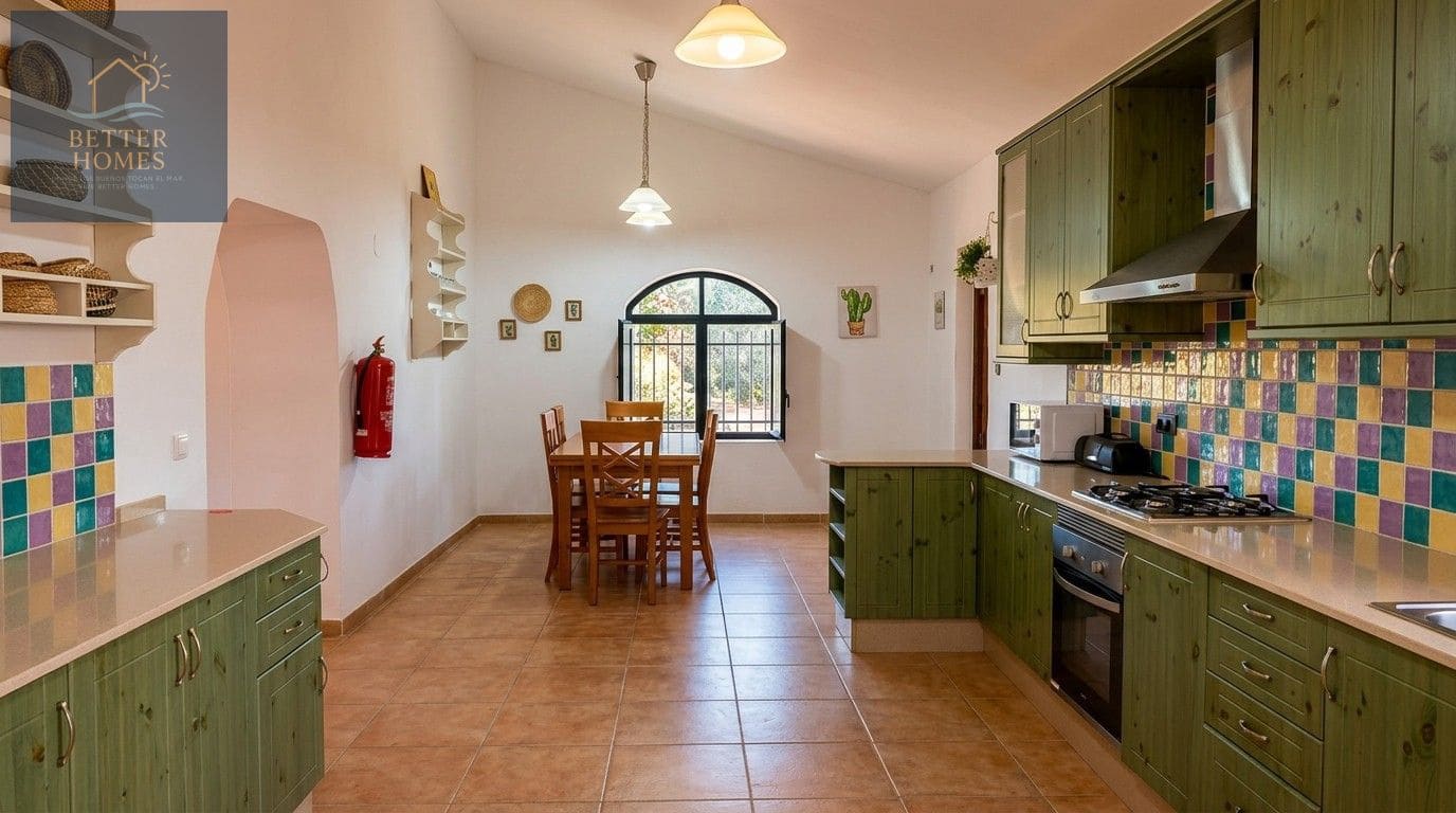 4 soveværelse Villa til salg i Las Palas med swimmingpool - € 249.900 (Ref: 10009547)
