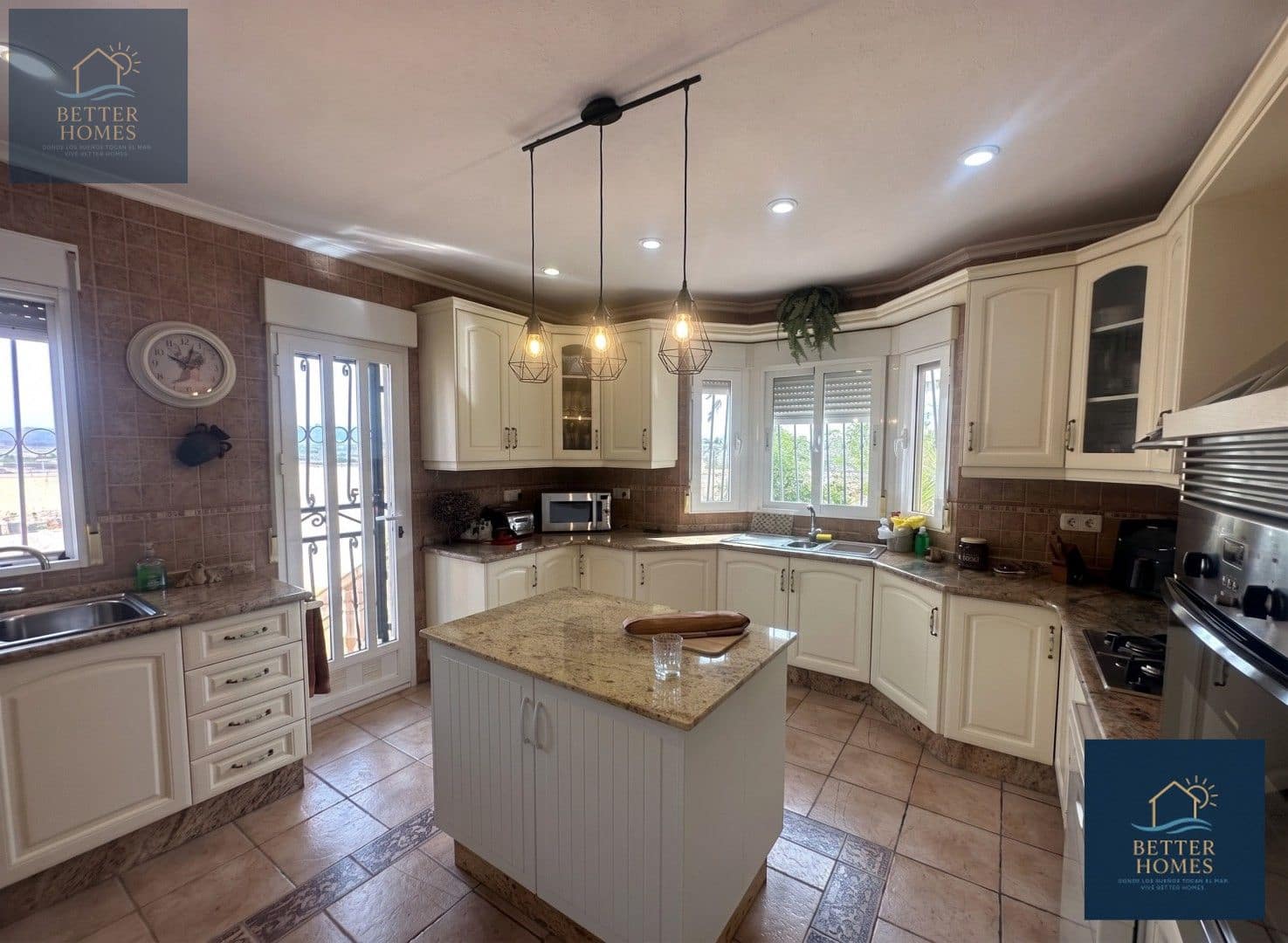 4 camera da letto Villa in vendita in Leiva con piscina garage - 535.000 € (Rif: 10009551)