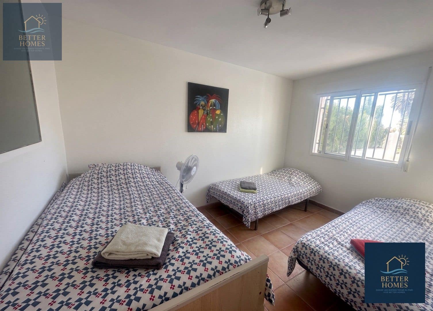 5 bedroom Flat for sale in Alamillo with pool - € 549,900 (Ref: 10009557)