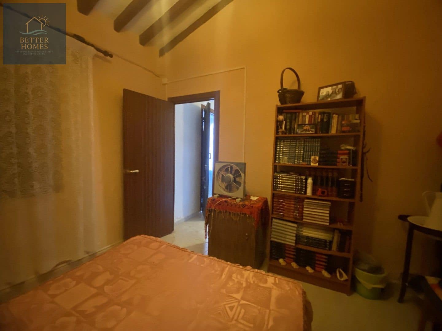 6 soverom Villa til salgs i La Pinilla med garasje - € 120 000 (Ref: 10101272)