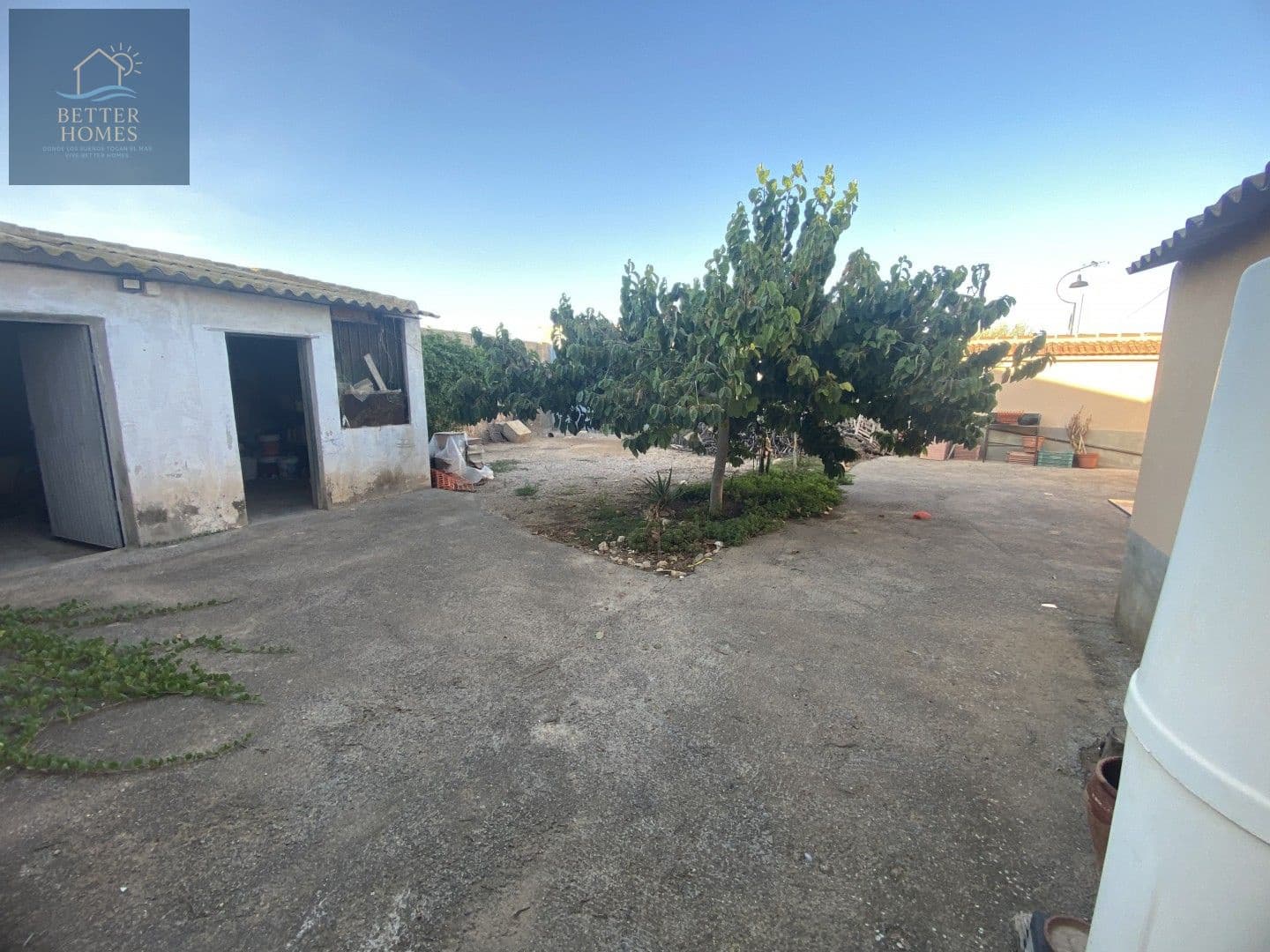 6 soverom Villa til salgs i La Pinilla med garasje - € 120 000 (Ref: 10101272)