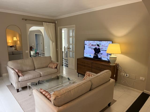 3 chambre Villa/Maison à vendre à La Orotava avec piscine garage - 790 000 € (Ref: 9980077)