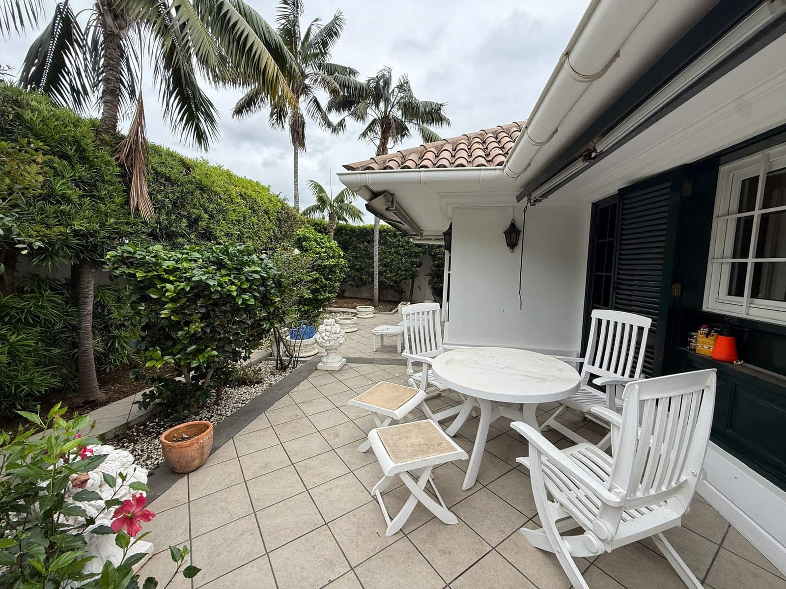 3 bedroom Villa for sale in La Orotava with pool garage - € 790,000 (Ref: 9980077)