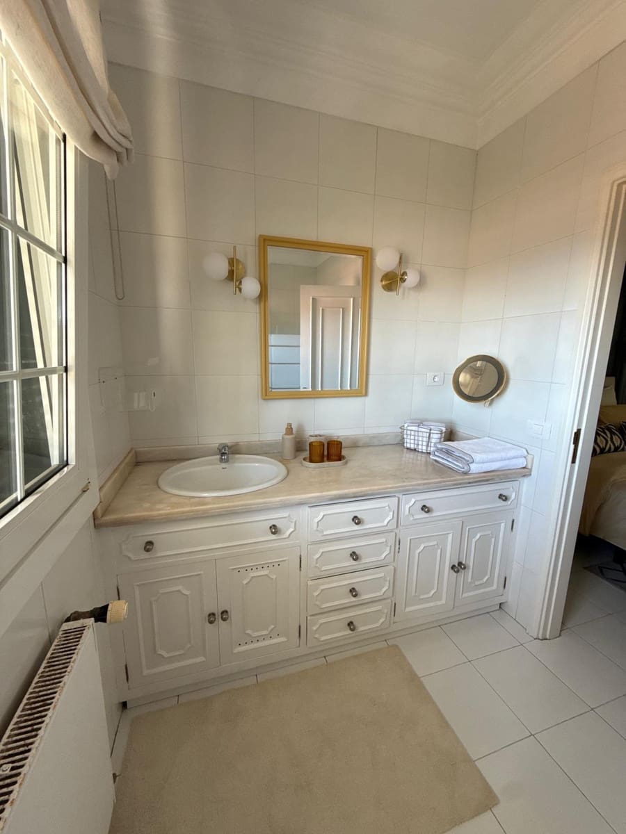 3 Zimmer Villa zu verkaufen in La Orotava mit Pool Garage - 790.000 € (Ref: 9980077)
