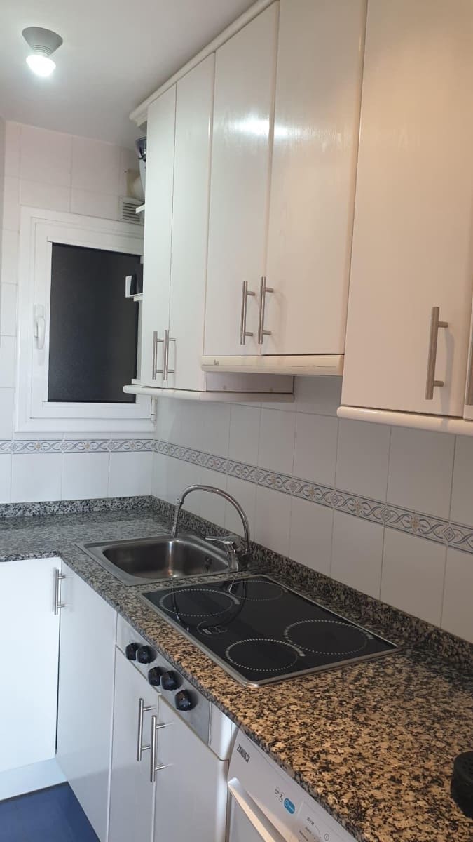 1 soverom Leilighet til salgs i Cambrils med garasje - € 182 000 (Ref: 9974239)