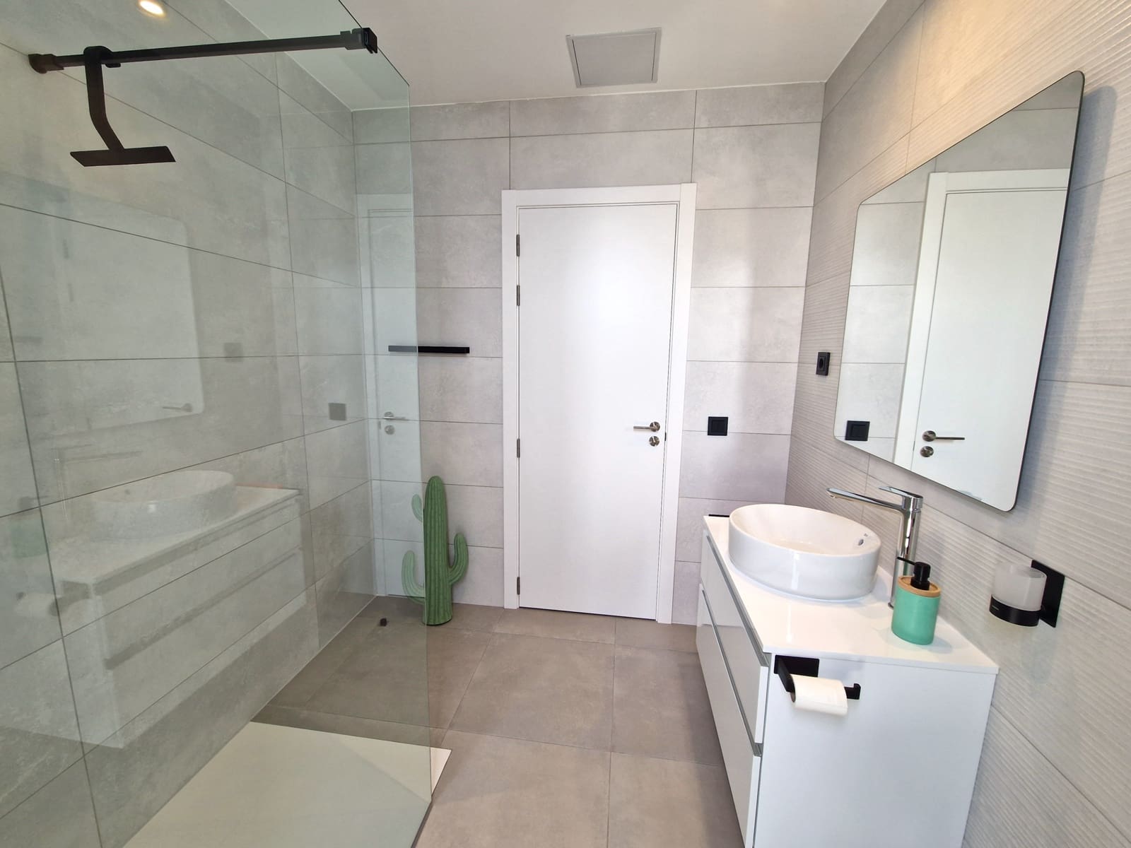 3 bedroom Villa for sale in La Oliva with pool garage - € 649,000 (Ref: 9974254)