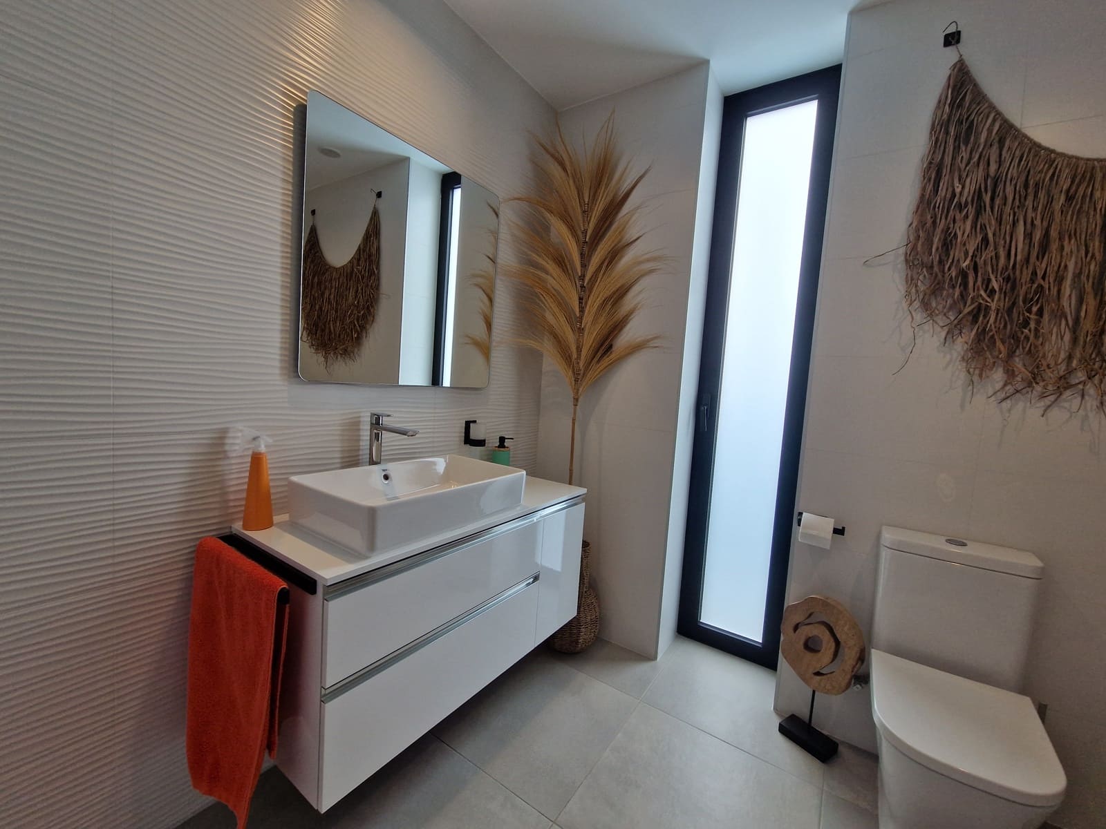 3 bedroom Villa for sale in La Oliva with pool garage - € 649,000 (Ref: 9974254)