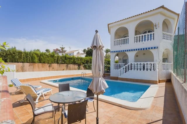 5 sovrum Villa till salu i La Manga del Mar Menor - 465 000 € (Ref: 10007641)