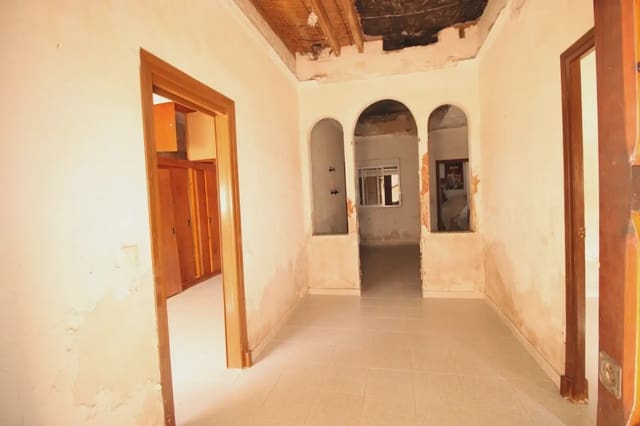 Dom na sprzedaż w Miranda, Kartagena - 70 000 € (Ref: 10007642)
