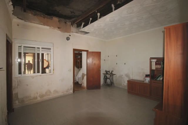Dom na sprzedaż w Miranda, Kartagena - 70 000 € (Ref: 10007642)