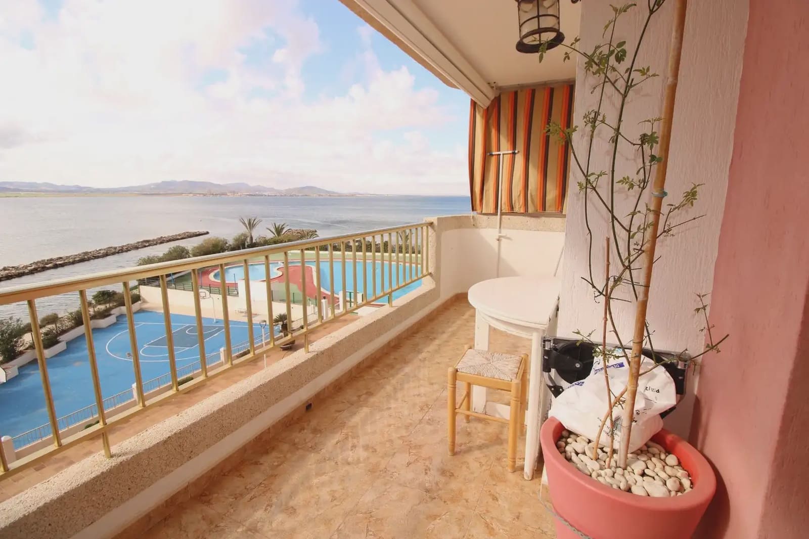 3 soverom Leilighet til salgs i La Manga del Mar Menor med garasje - € 299 000 (Ref: 10007651)
