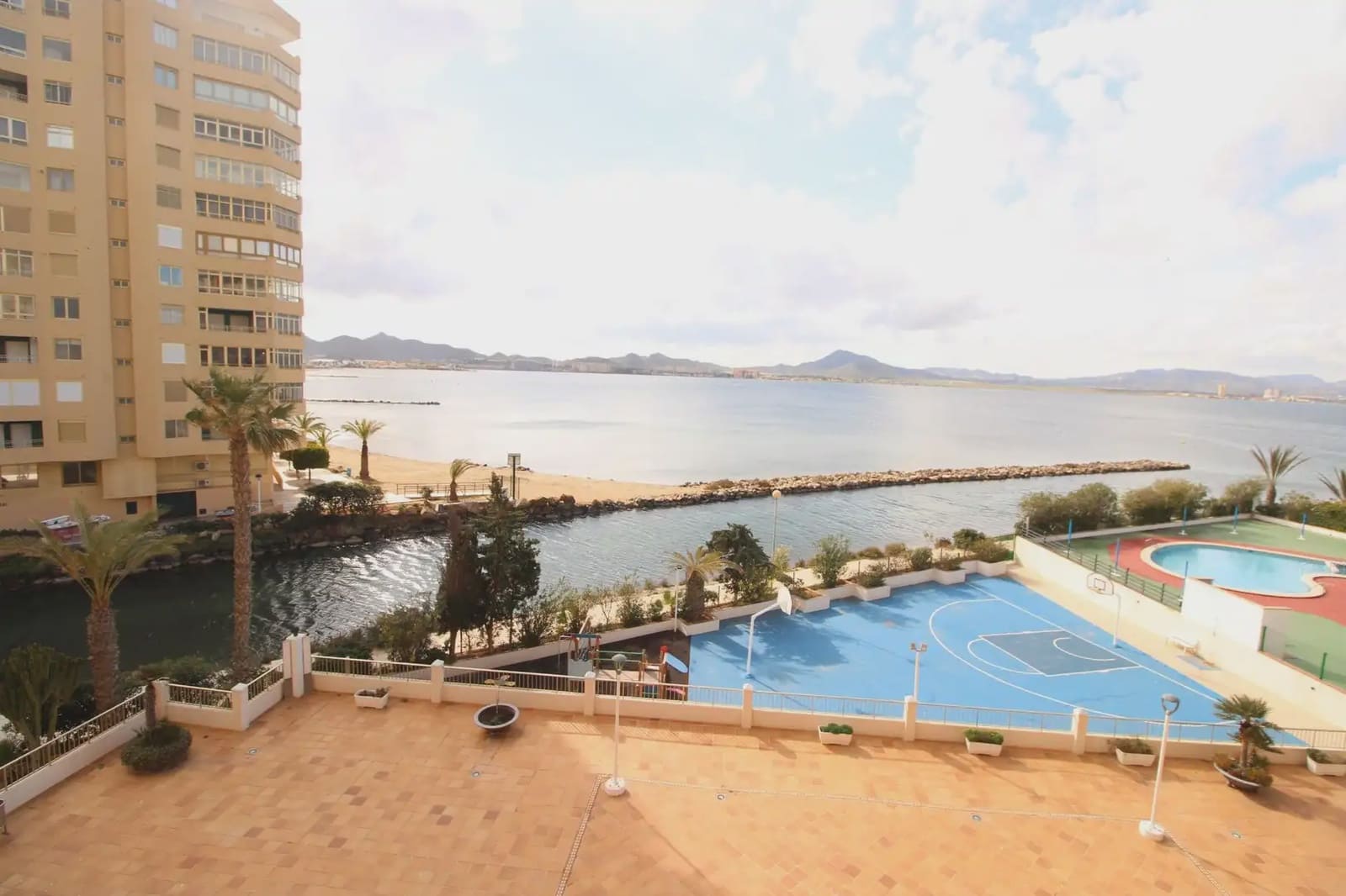 3 soverom Leilighet til salgs i La Manga del Mar Menor med garasje - € 299 000 (Ref: 10007651)