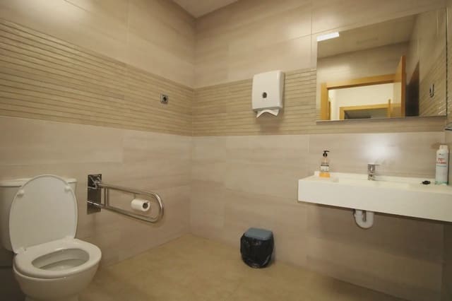 Commercieel te koop in El Hondon, Cartagena - € 900.000 (Ref: 10007652)