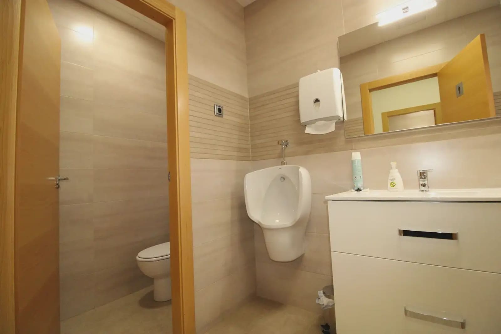 Local Commercial à vendre à Carthagene - 900 000 € (Ref: 10007652)