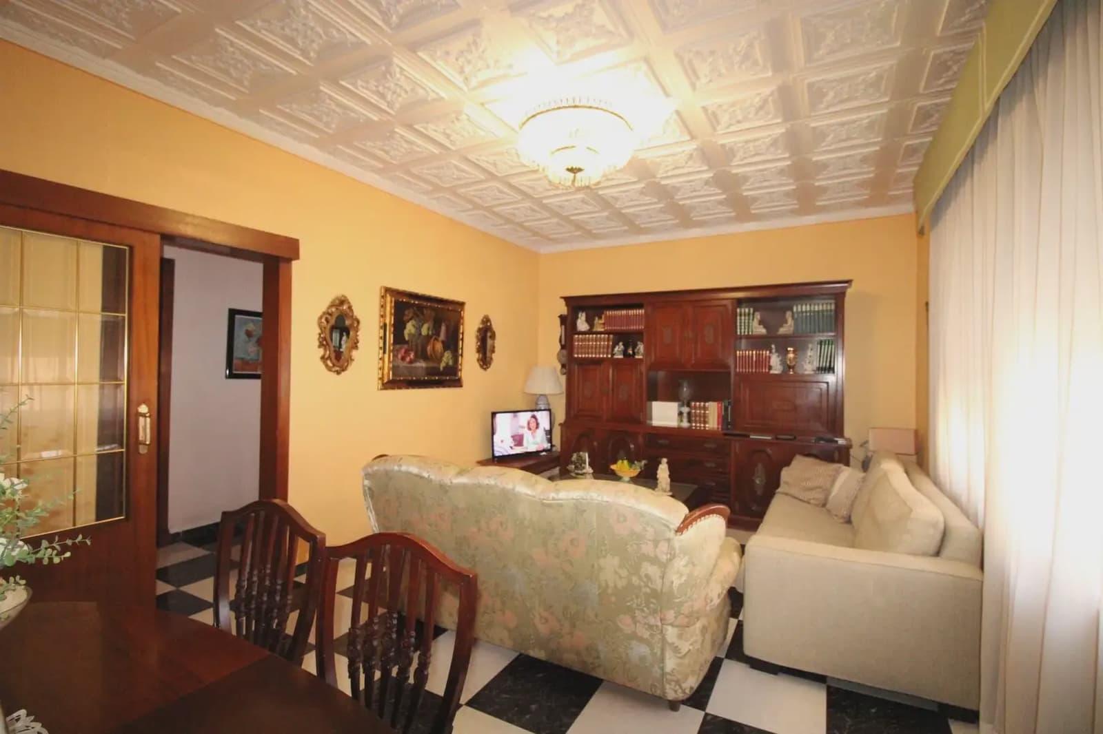 Piso de 4 habitaciones en Cartagena en venta con garaje - 320.000 € (Ref: 10007653)
