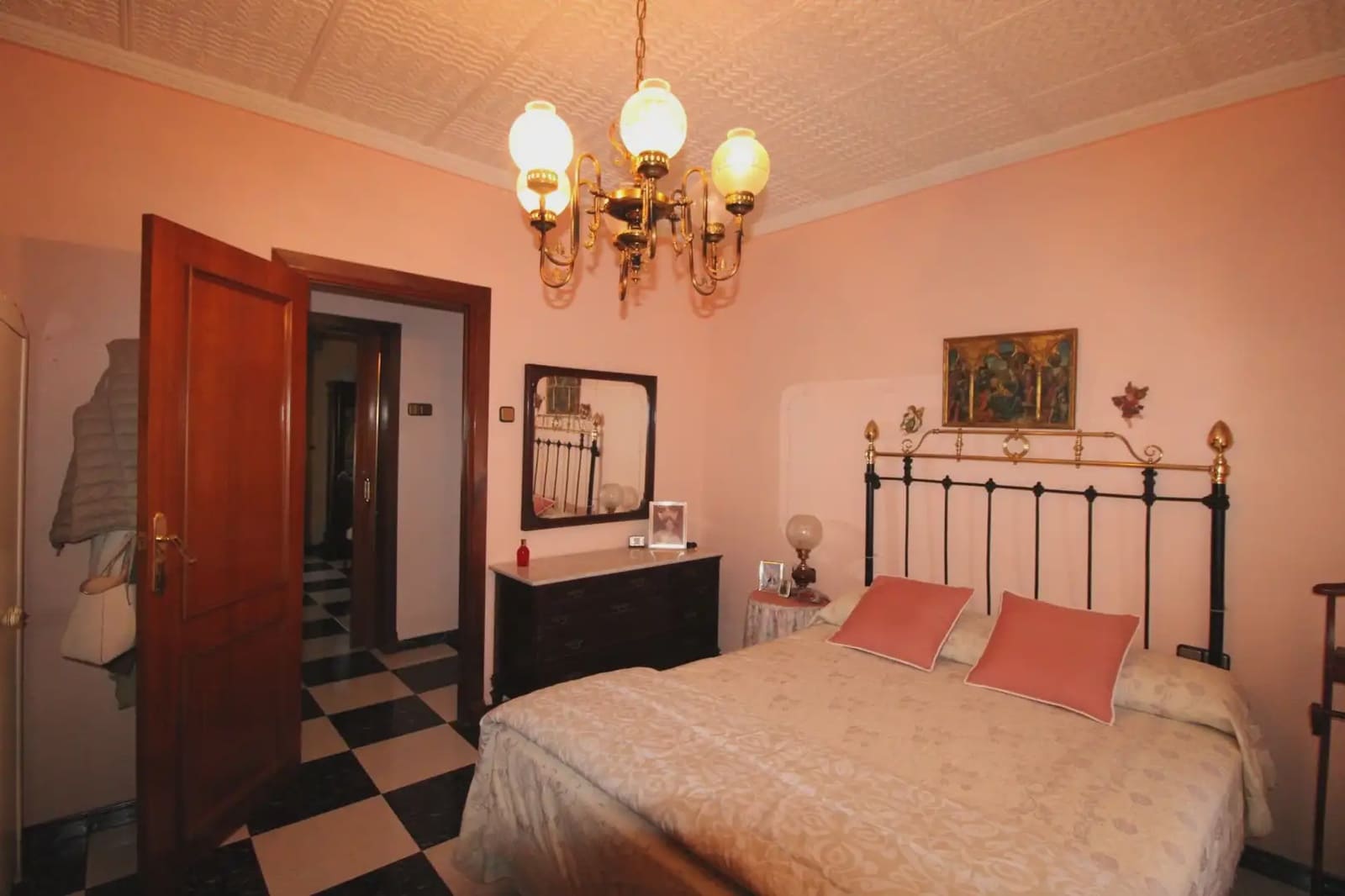 Piso de 4 habitaciones en Cartagena en venta con garaje - 320.000 € (Ref: 10007653)