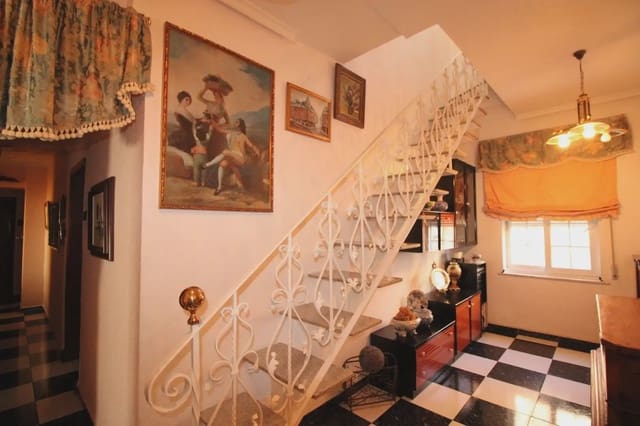 Piso de 4 habitaciones en Cartagena Ciudad, Cartagena en venta con garaje - 320.000 € (Ref: 10007653)