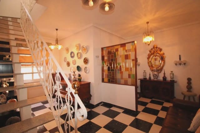 Piso de 4 habitaciones en Cartagena Ciudad, Cartagena en venta con garaje - 320.000 € (Ref: 10007653)