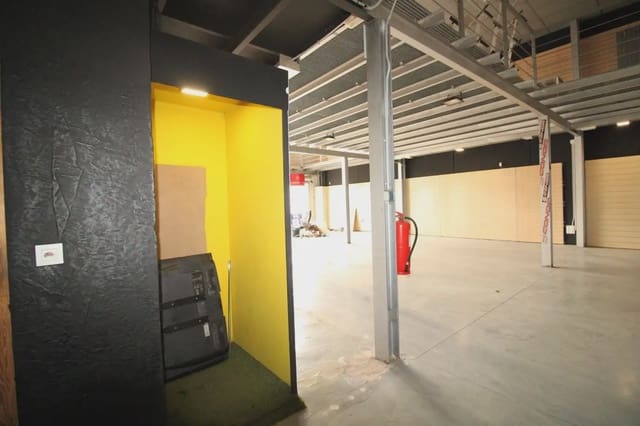 Commercieel te koop in El Hondon, Cartagena - € 285.000 (Ref: 10007654)