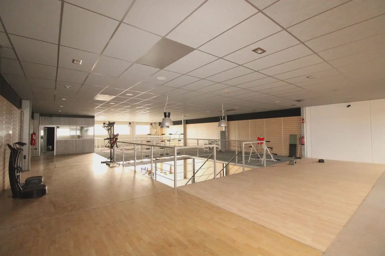 Commercieel te huur in Cartagena - € 1.500 (Ref: 10007655)