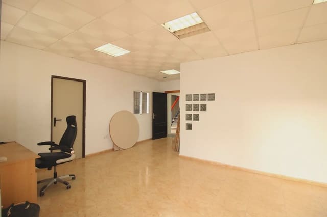 Kommersiell att hyra i El Hondon, Cartagena - 1 500 € (Ref: 10007656)